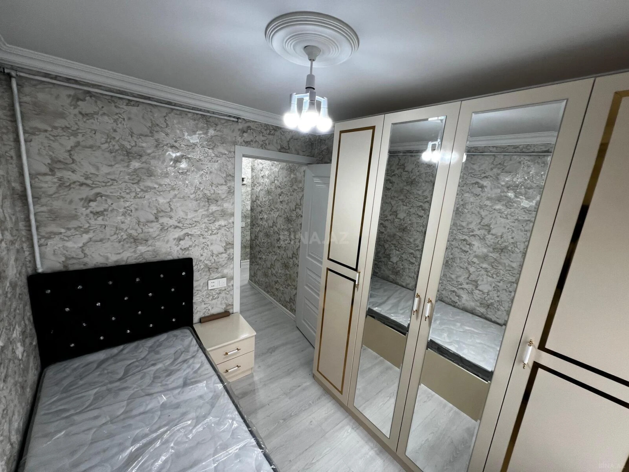 Satılır 3 otaqlı mənzil 50 m²