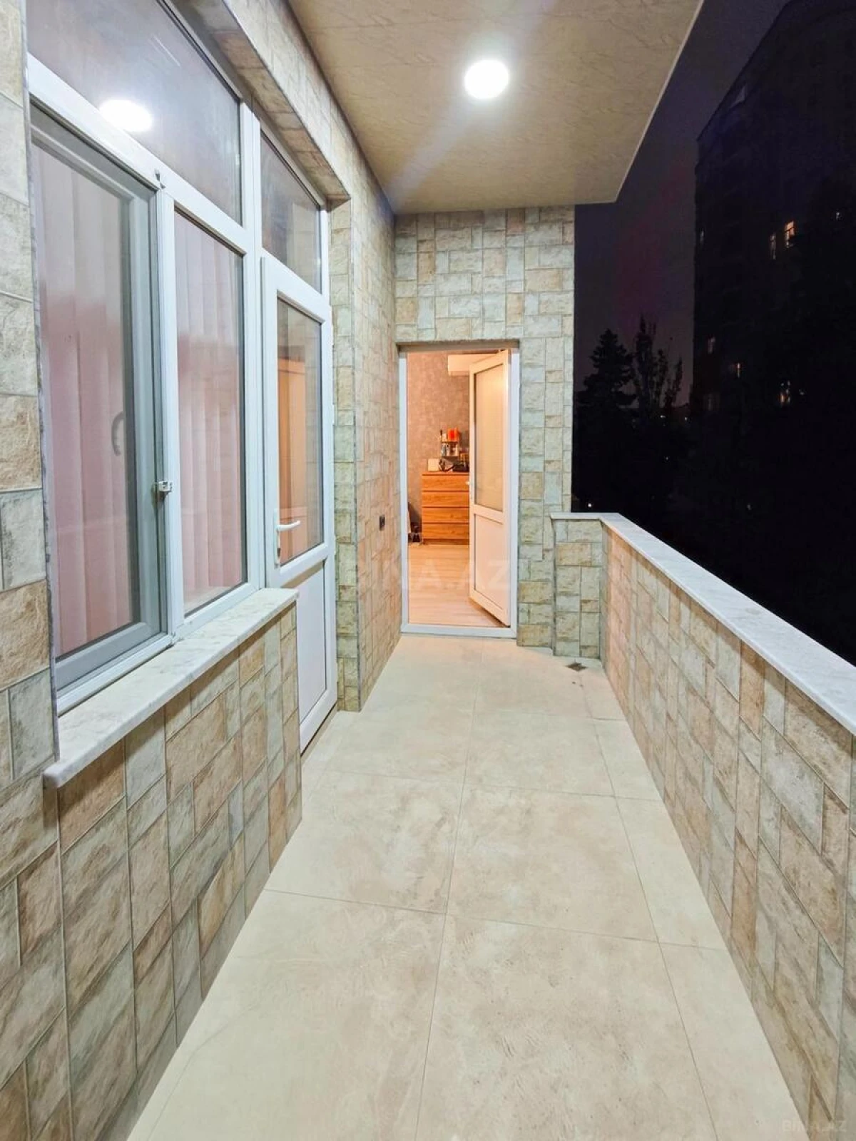 Satılır 3 otaqlı mənzil 150 m²