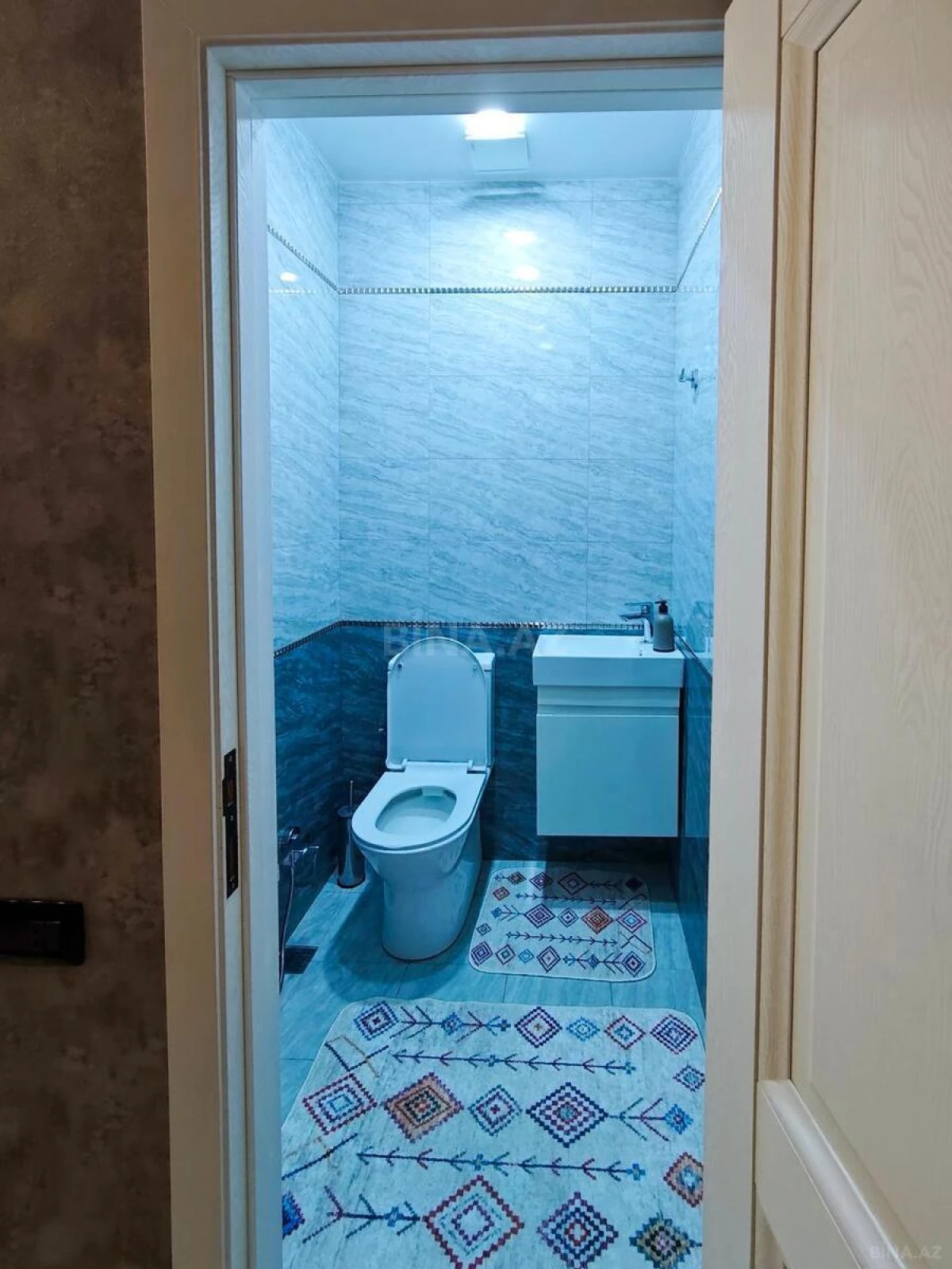 Satılır 3 otaqlı mənzil 150 m²