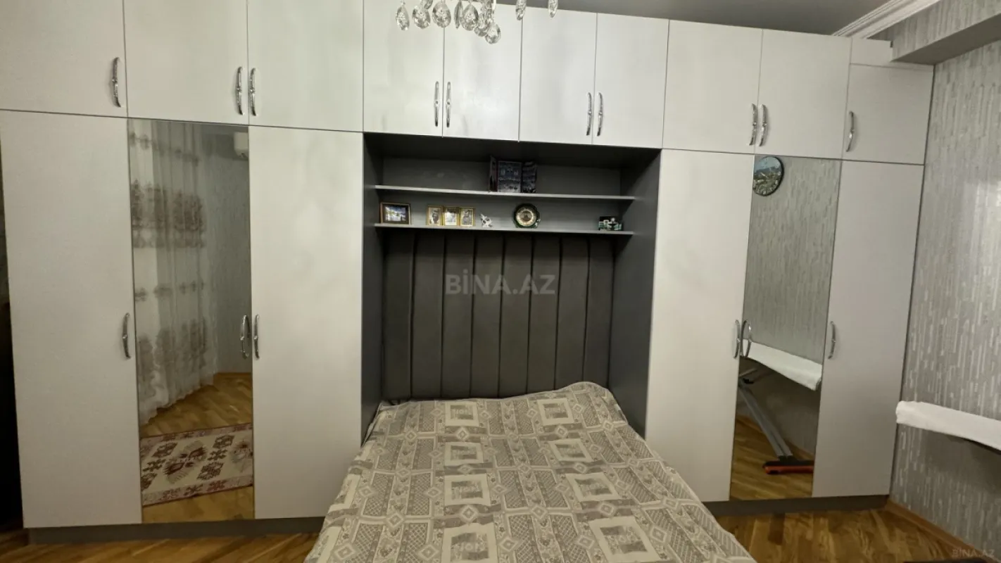 Kirayə verilir 3 otaqlı mənzil 134 m²