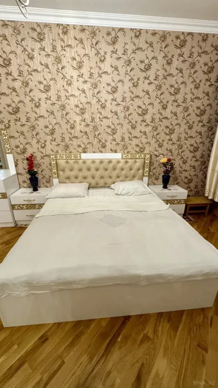 Kirayə verilir 3 otaqlı mənzil 134 m²