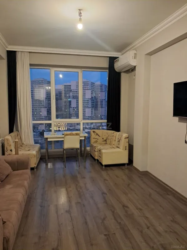 Kirayə verilir 2 otaqlı mənzil 52 m²