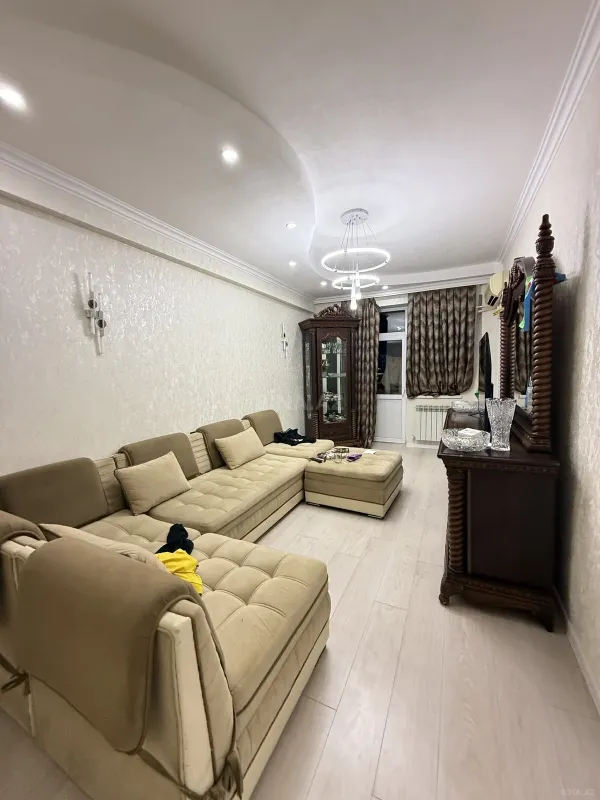 Satılır 2 otaqlı mənzil 53 m²