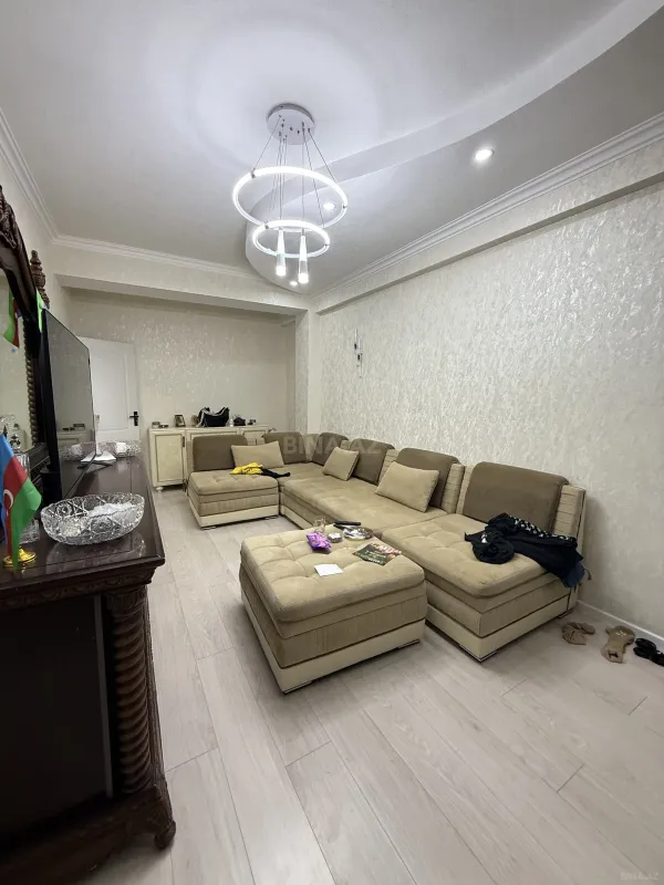 Satılır 2 otaqlı mənzil 53 m²