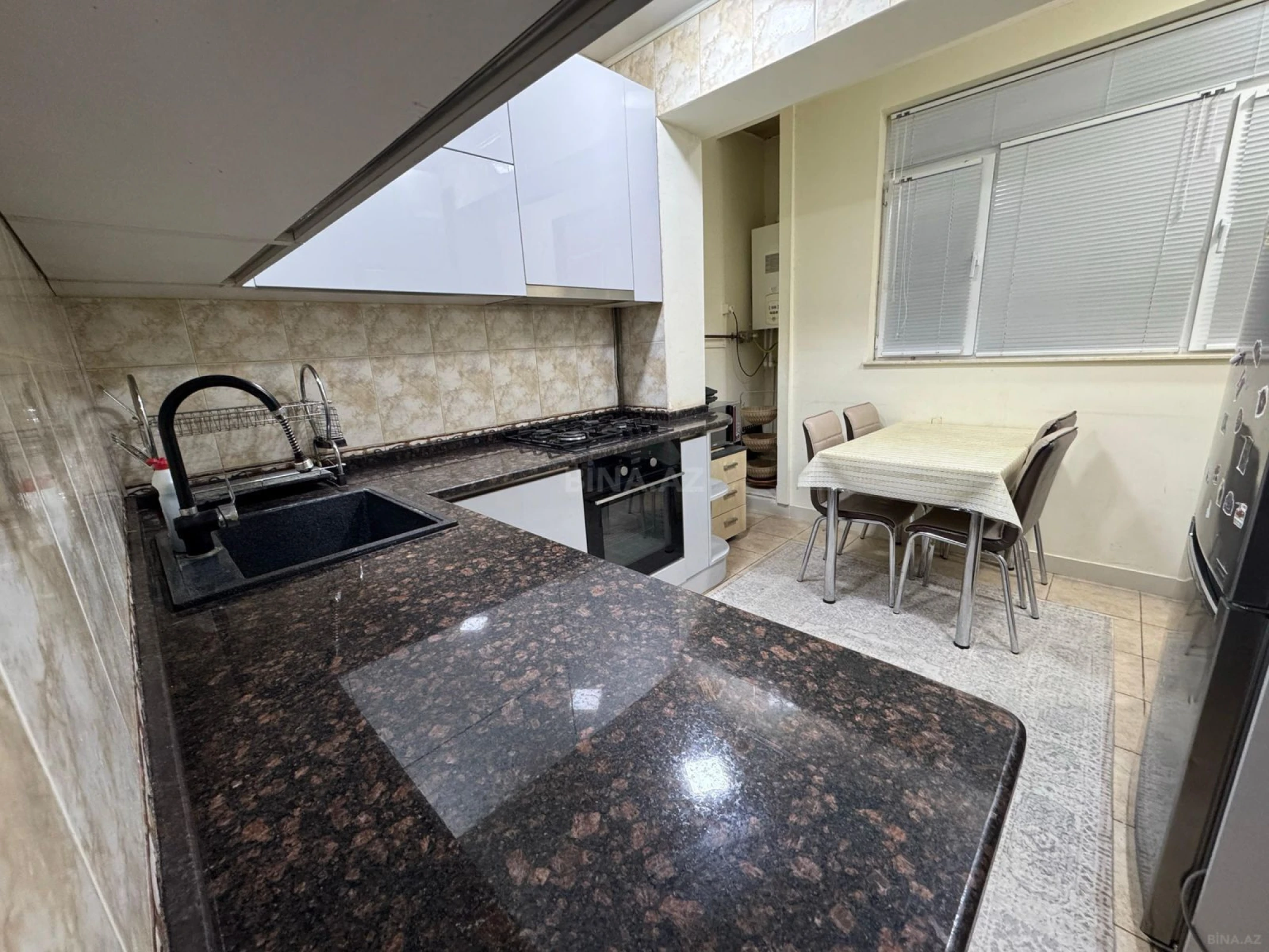 Satılır 3 otaqlı mənzil 90 m²