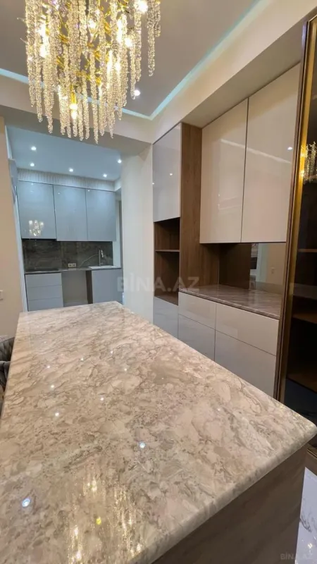 Satılır 2 otaqlı mənzil 65 m²