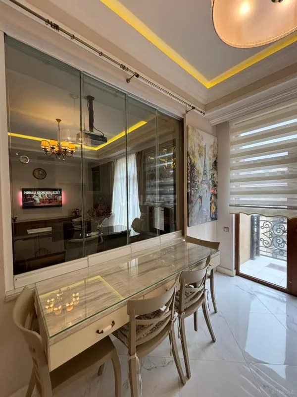 Kirayə verilir 3 otaqlı mənzil 111 m²