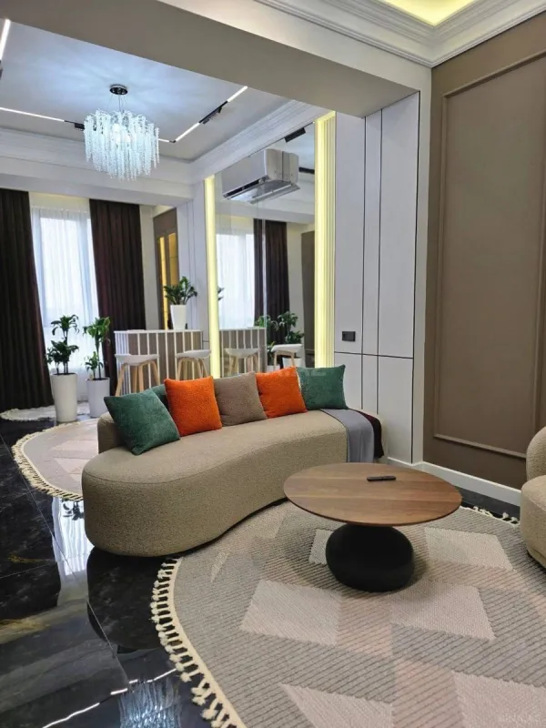 Kirayə verilir 2 otaqlı mənzil 70 m²