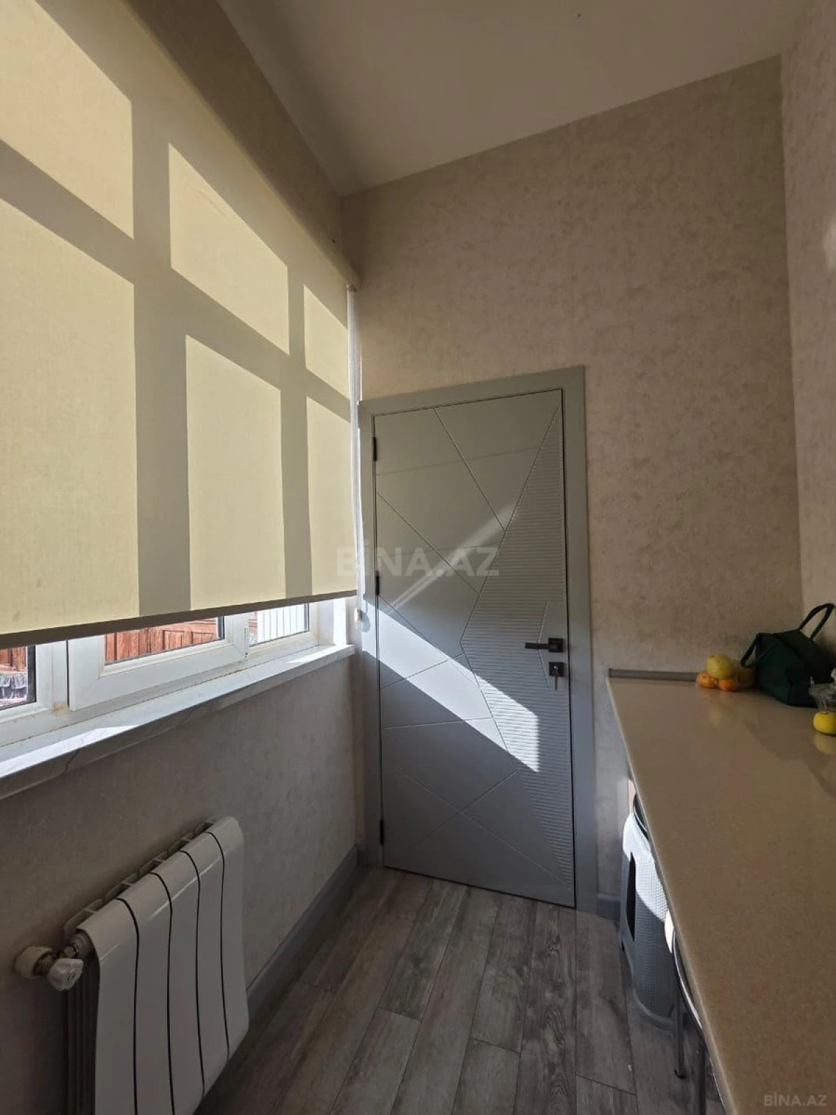 Satılır 3 otaqlı ofis 100 m²