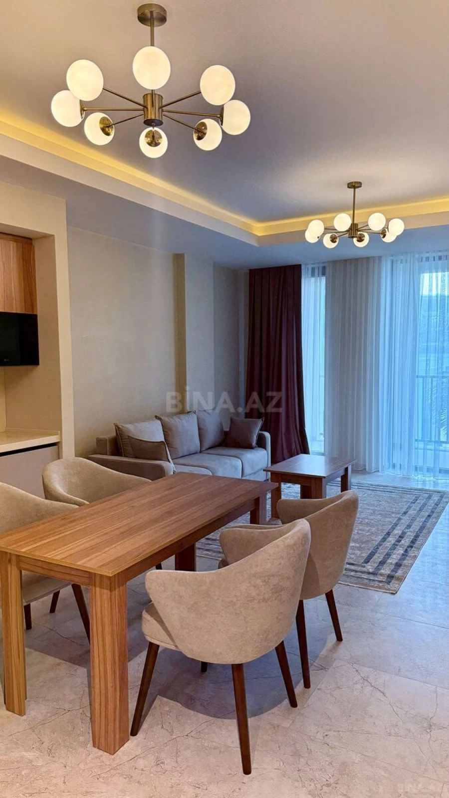 Satılır 2 otaqlı mənzil 92.5 m²