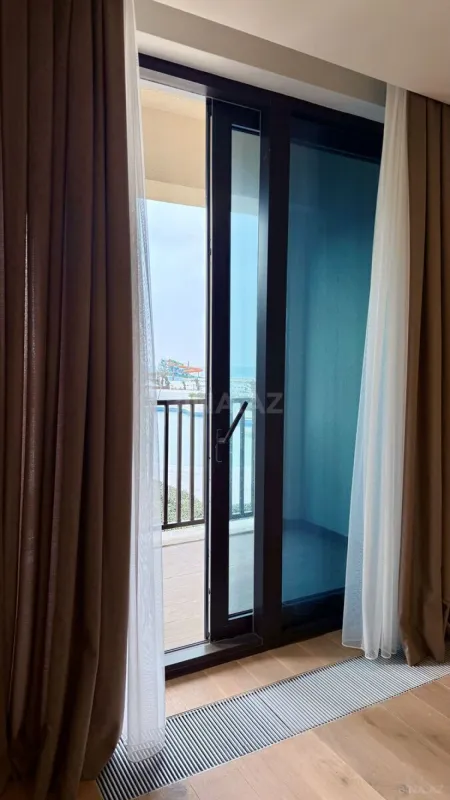 Satılır 2 otaqlı mənzil 92.5 m²