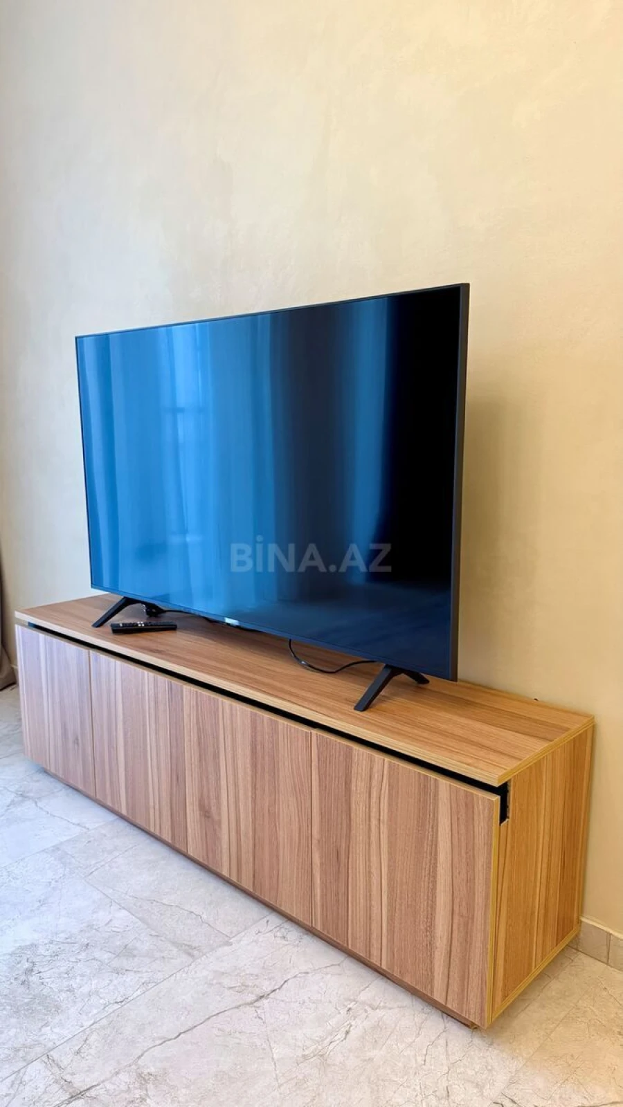 Satılır 2 otaqlı mənzil 92.5 m²