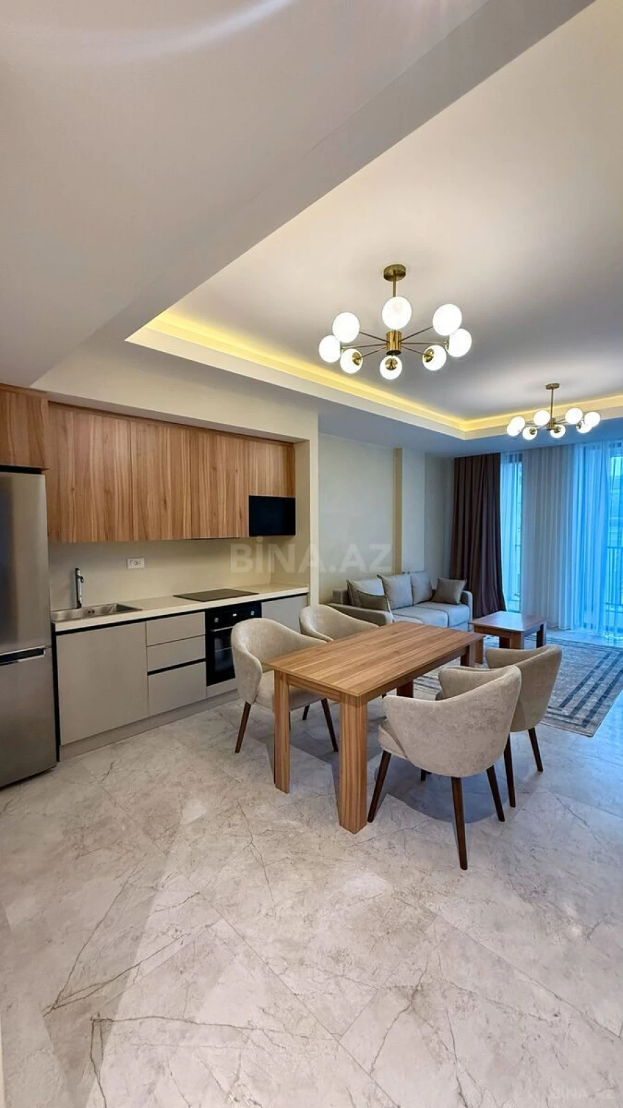 Satılır 2 otaqlı mənzil 92.5 m²
