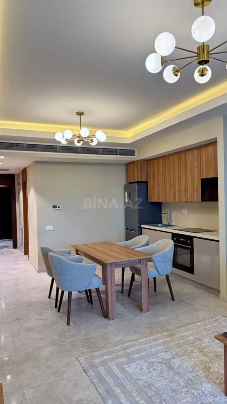 Satılır 2 otaqlı mənzil 92.5 m²
