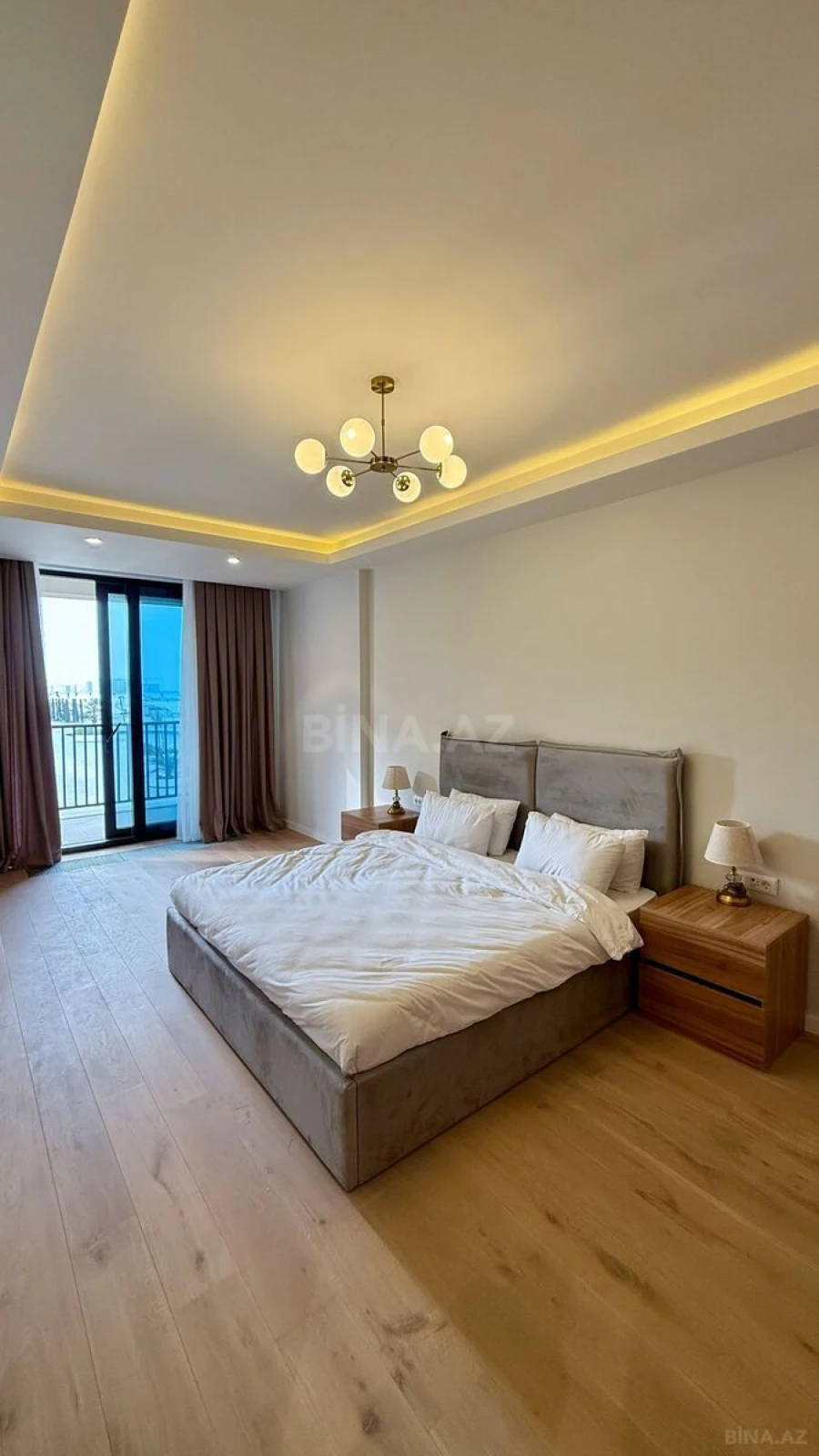 Satılır 2 otaqlı mənzil 92.5 m²