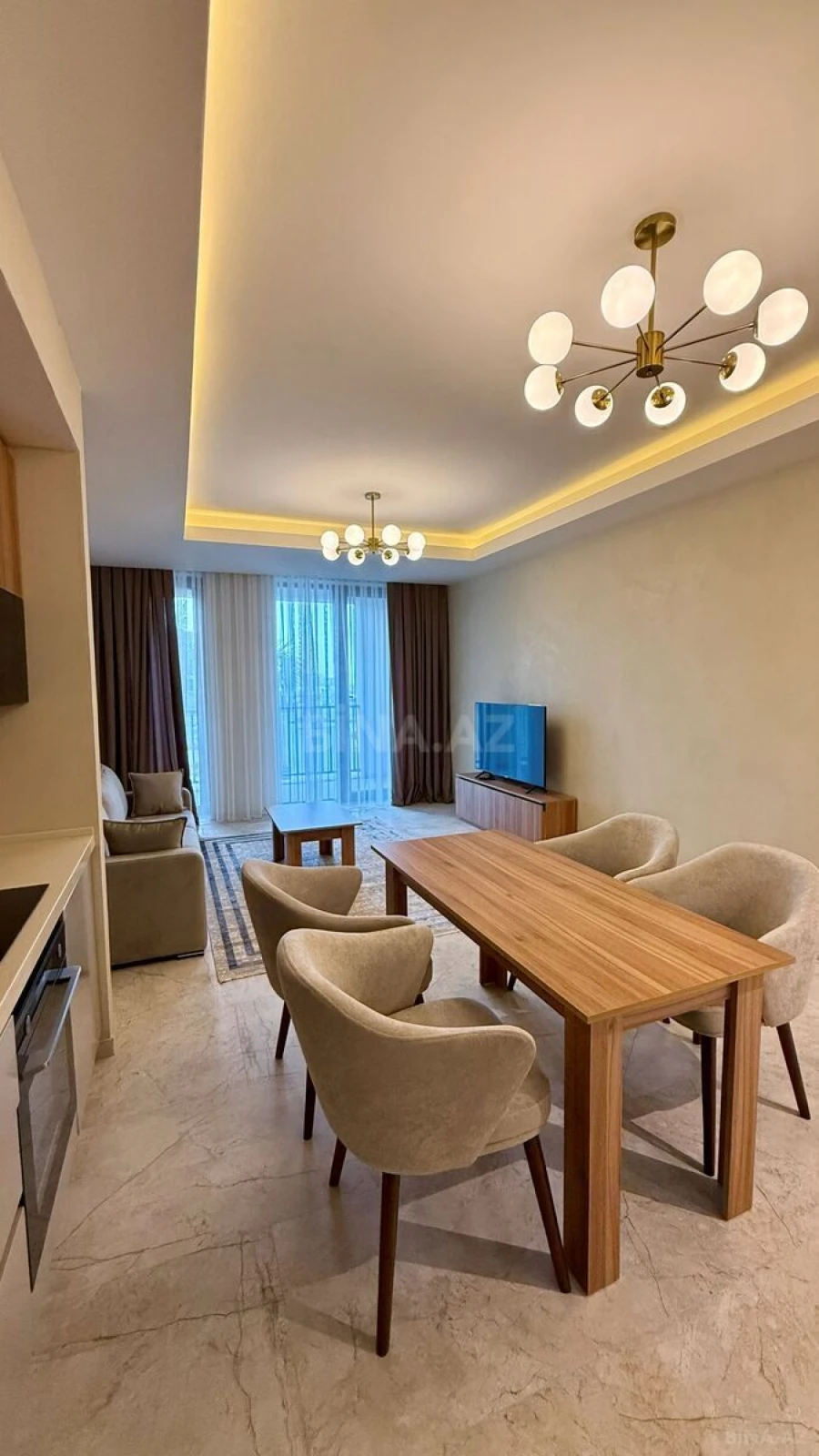 Satılır 2 otaqlı mənzil 92.5 m²