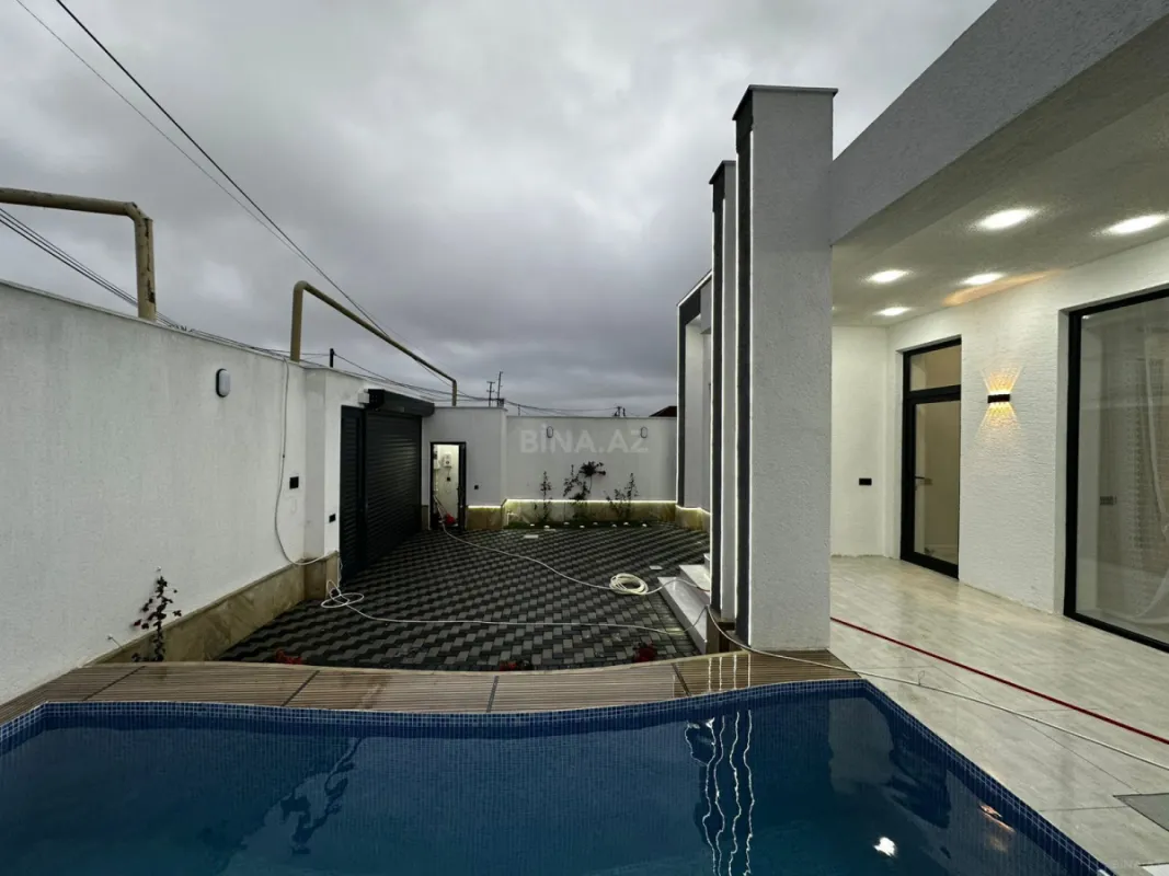 Satılır 4 otaqlı həyət evi 155 m²