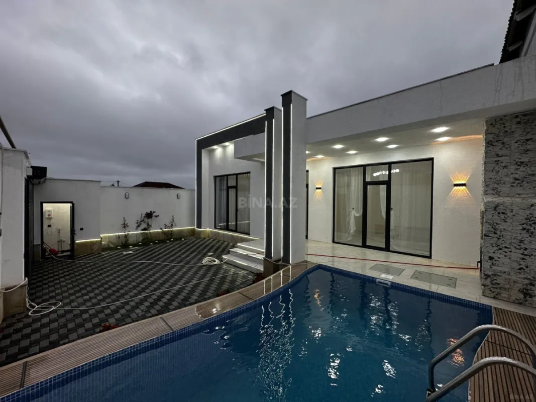 Satılır 4 otaqlı həyət evi 155 m²