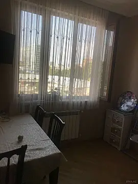 Satılır 3 otaqlı mənzil 70 m²