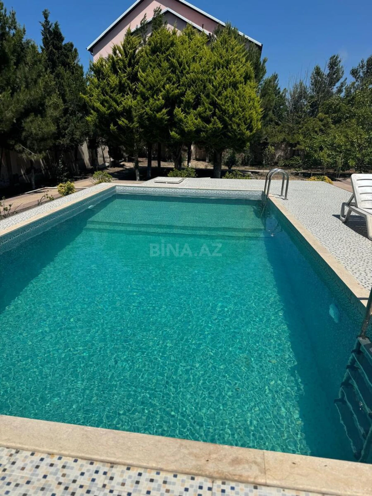 Satılır 5 otaqlı həyət evi 100 m²