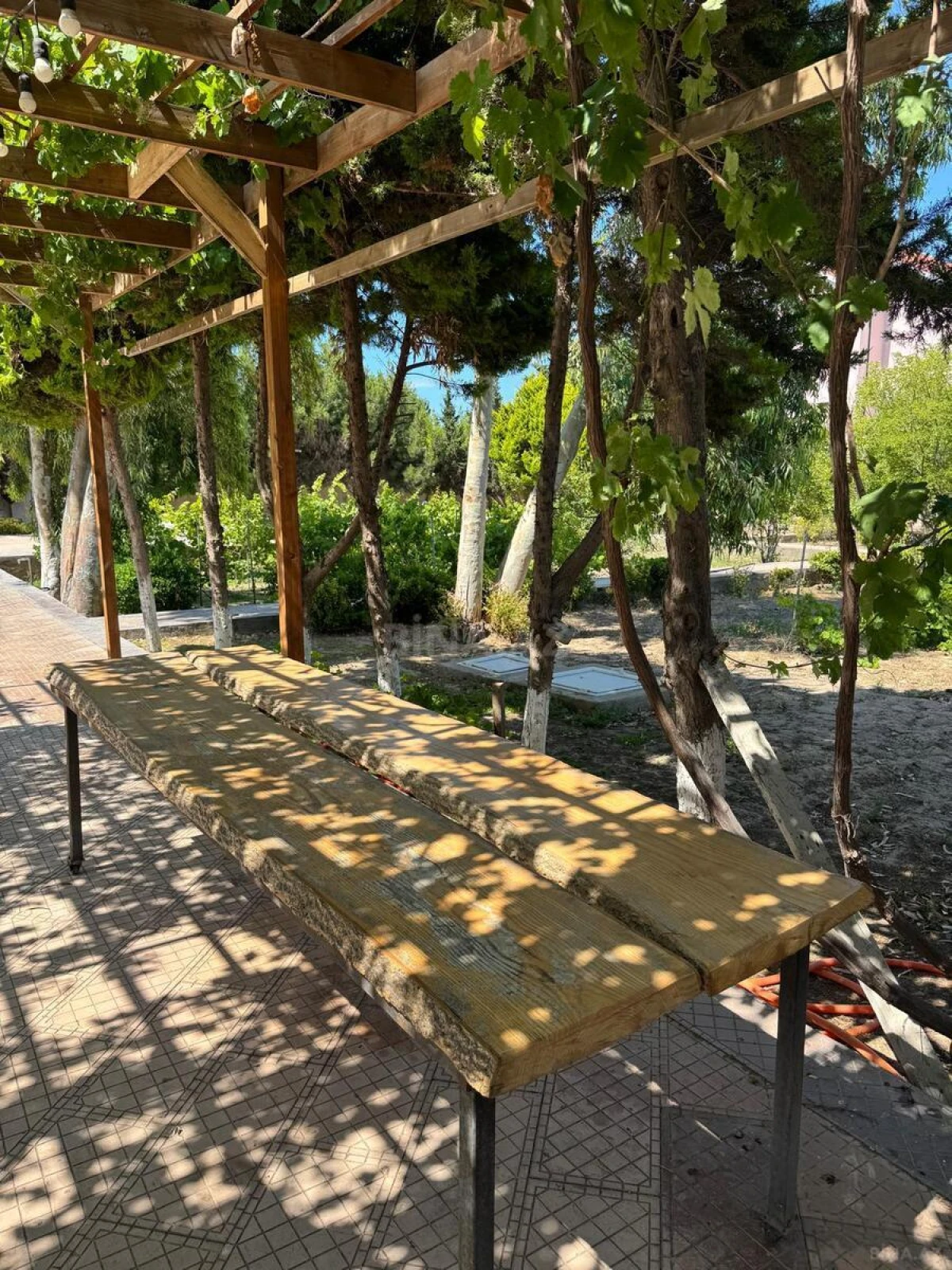 Satılır 5 otaqlı həyət evi 100 m²