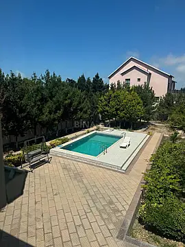 Satılır 5 otaqlı həyət evi 100 m²