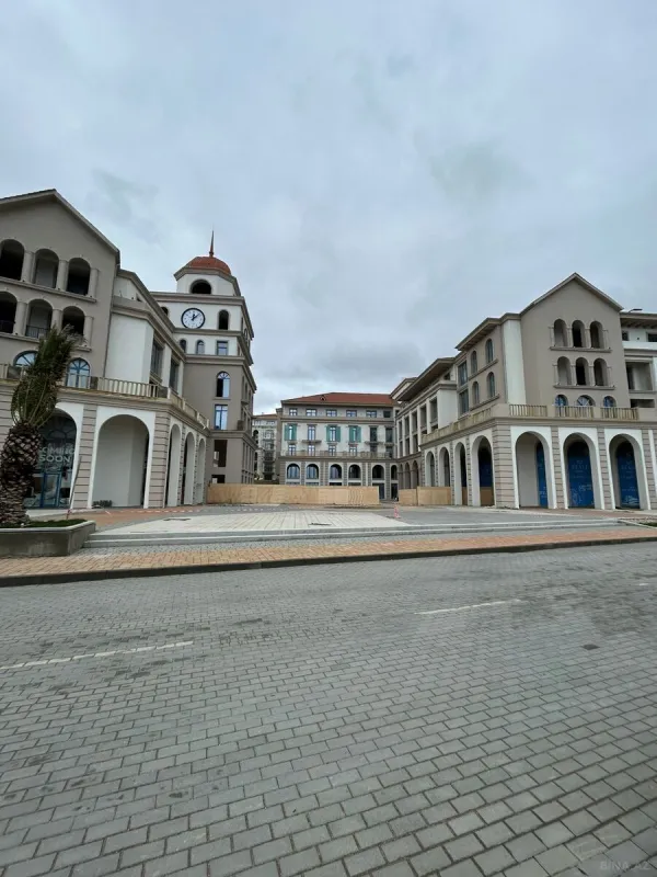 Satılır 2 otaqlı mənzil 86 m²