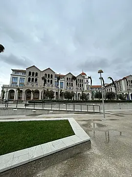 Satılır 2 otaqlı mənzil 86 m²