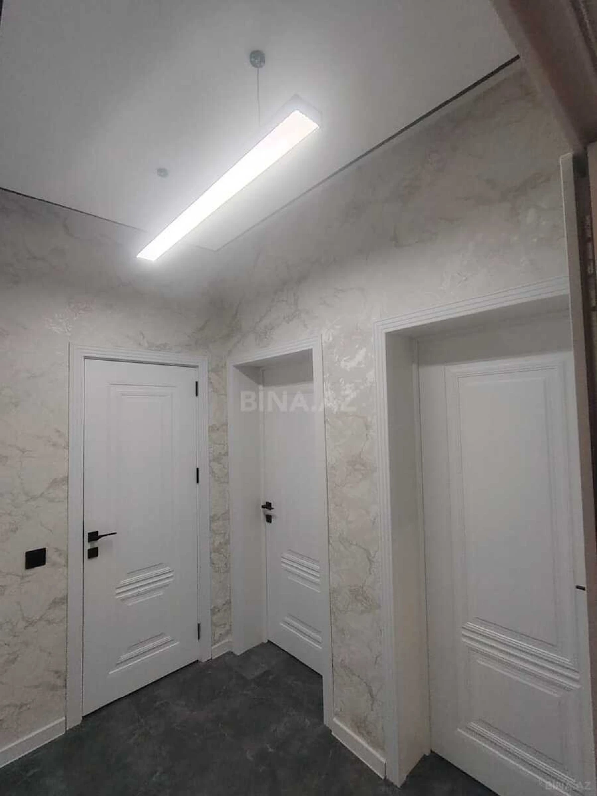Satılır 2 otaqlı mənzil 60 m²