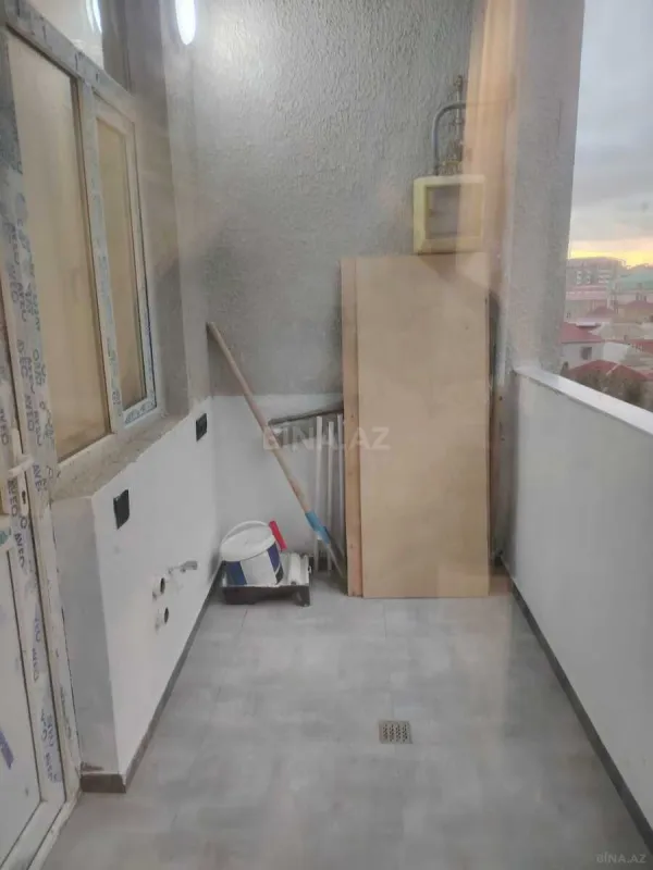 Satılır 2 otaqlı mənzil 60 m²