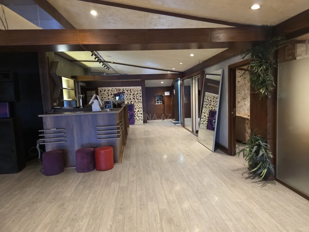 Kirayə verilir obyekt 400 m²