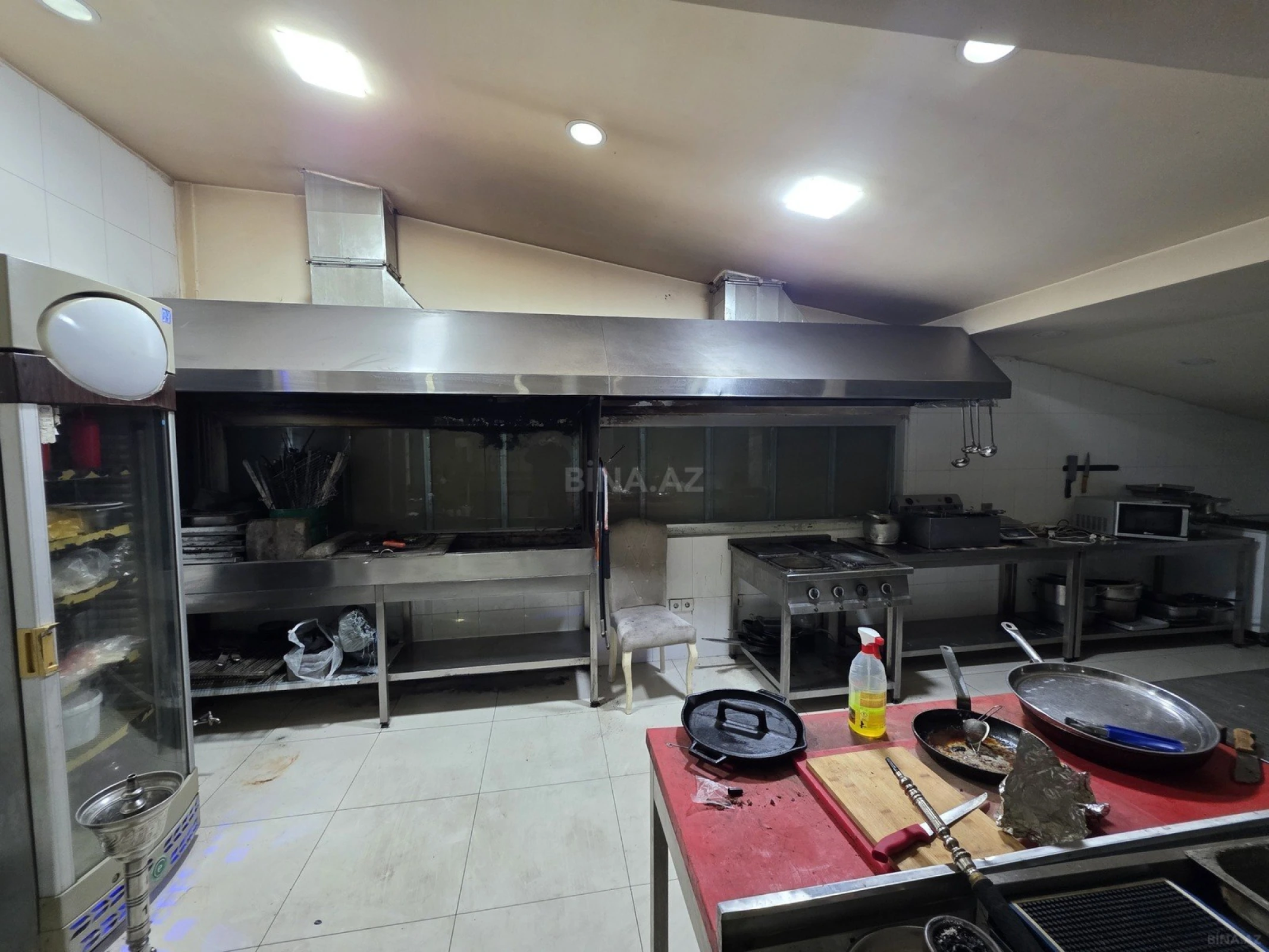 Kirayə verilir obyekt 400 m²