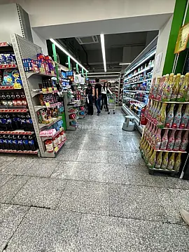 Satılır obyekt 800 m²