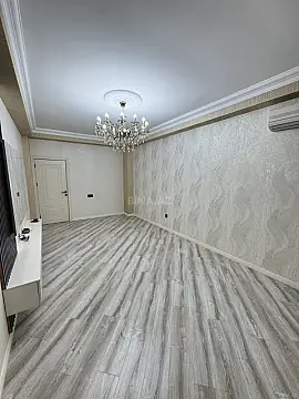 Satılır 3 otaqlı mənzil 98 m²