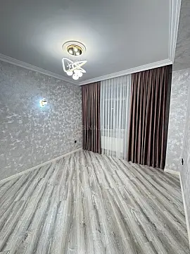Satılır 3 otaqlı mənzil 98 m²
