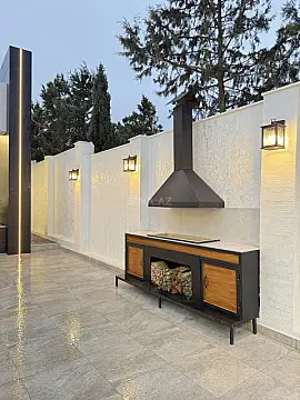 Satılır 5 otaqlı həyət evi 230 m²