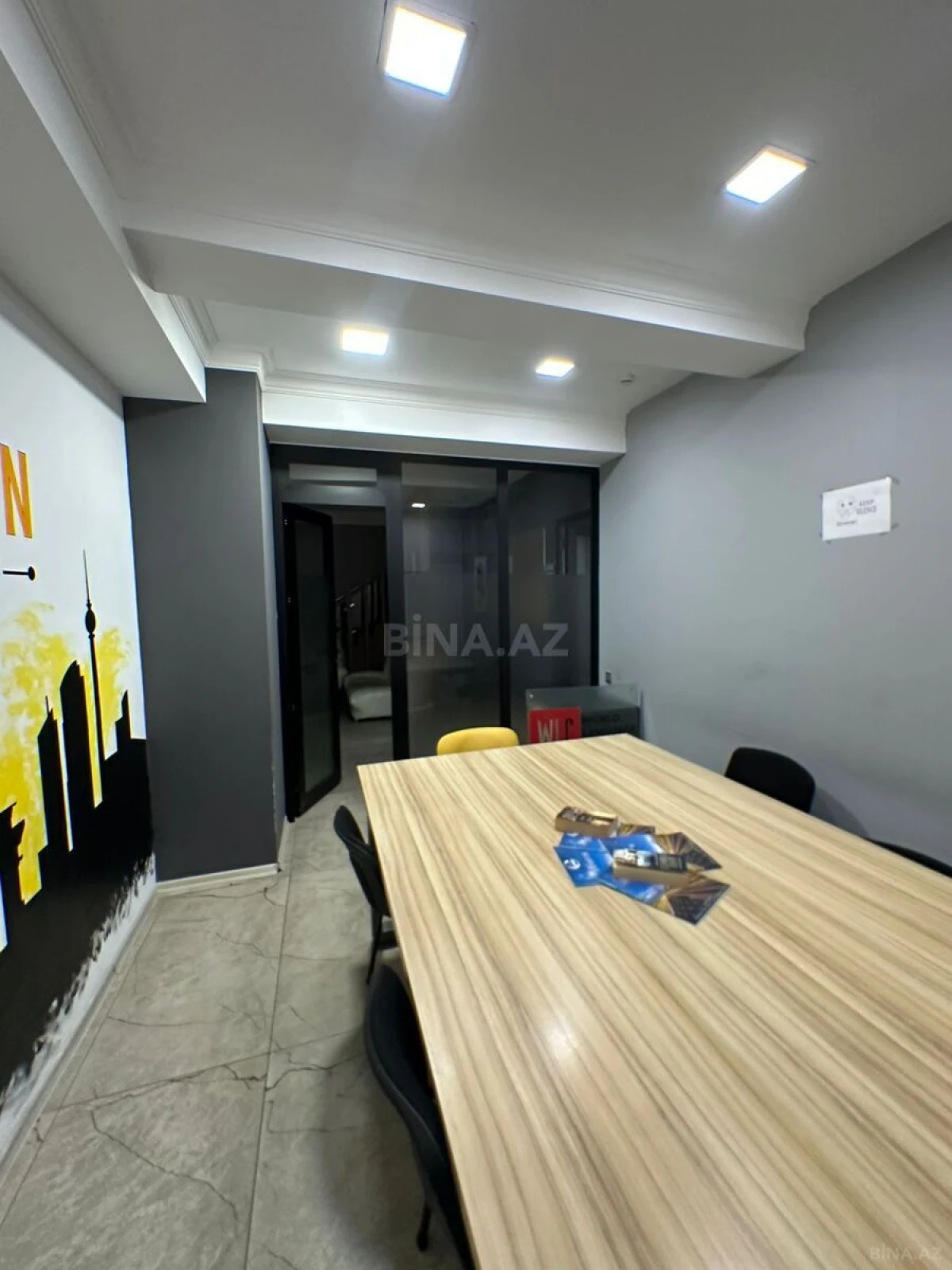 Kirayə verilir obyekt 400 m²