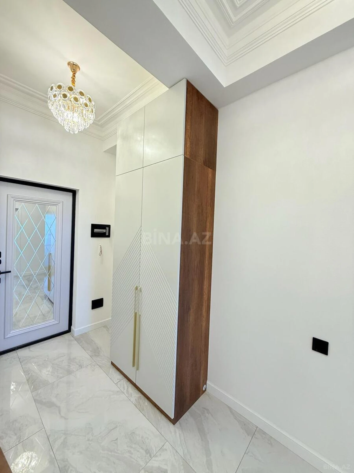 Satılır 3 otaqlı mənzil 100 m²