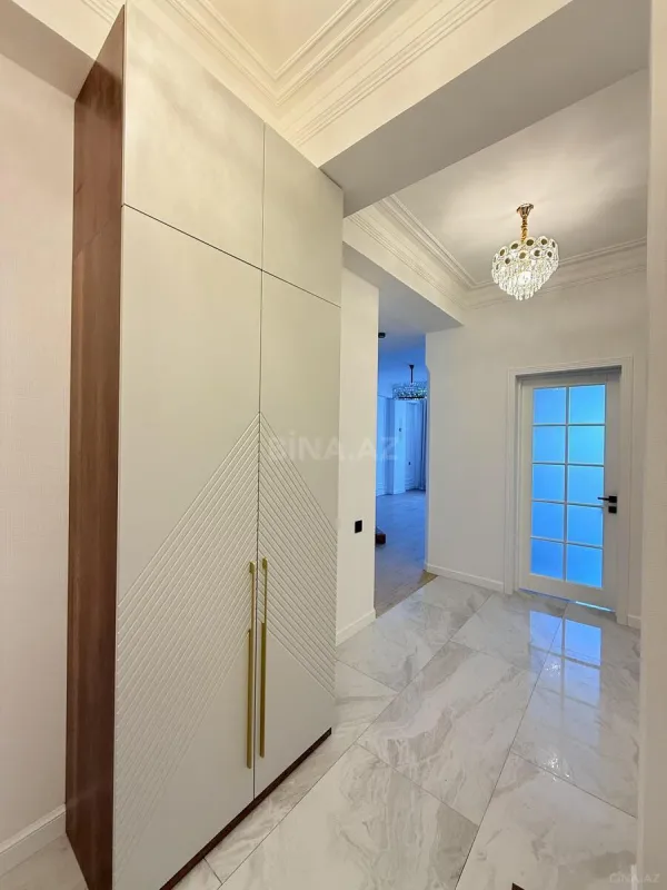 Satılır 3 otaqlı mənzil 100 m²