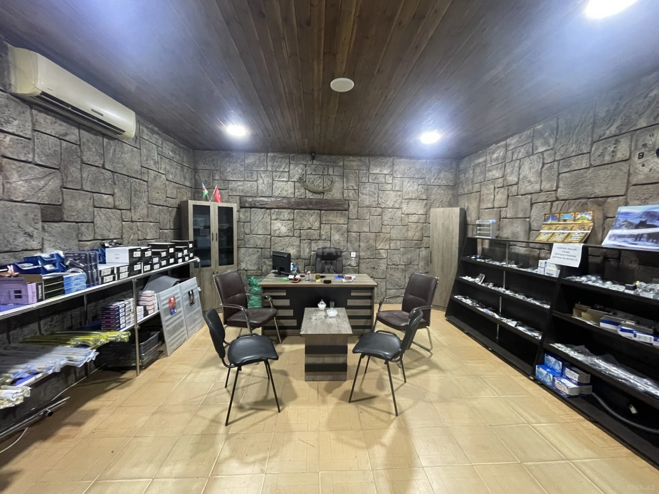 Kirayə verilir obyekt 70 m²