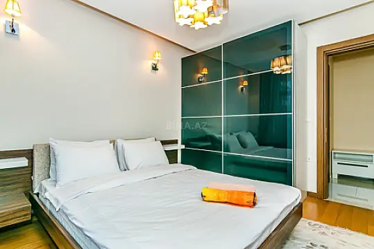 Kirayə verilir 3 otaqlı mənzil 101 m²