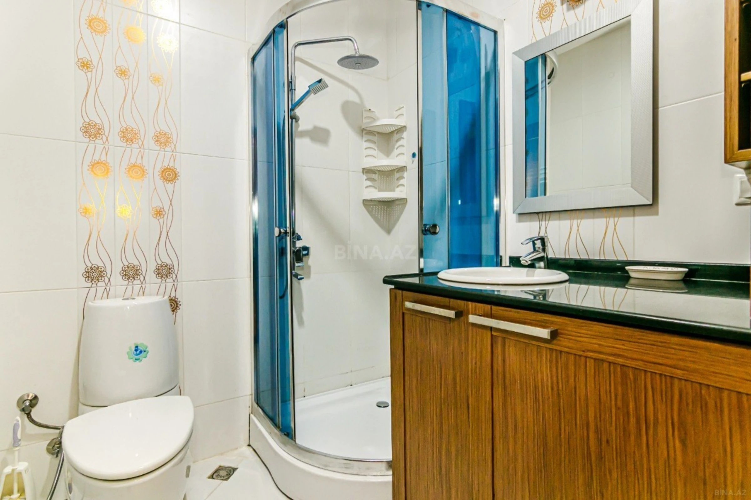 Kirayə verilir 3 otaqlı mənzil 101 m²