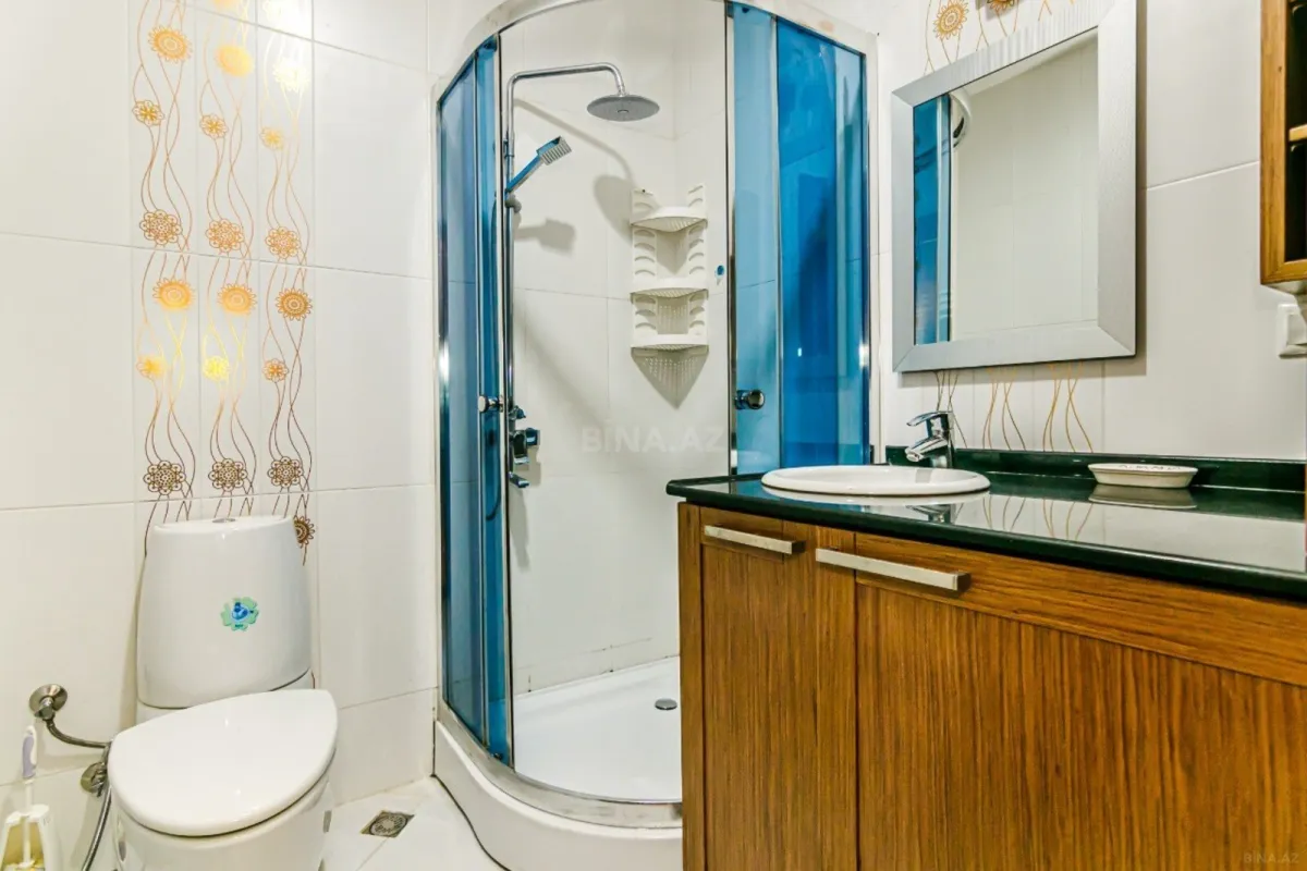 Kirayə verilir 3 otaqlı mənzil 101 m²