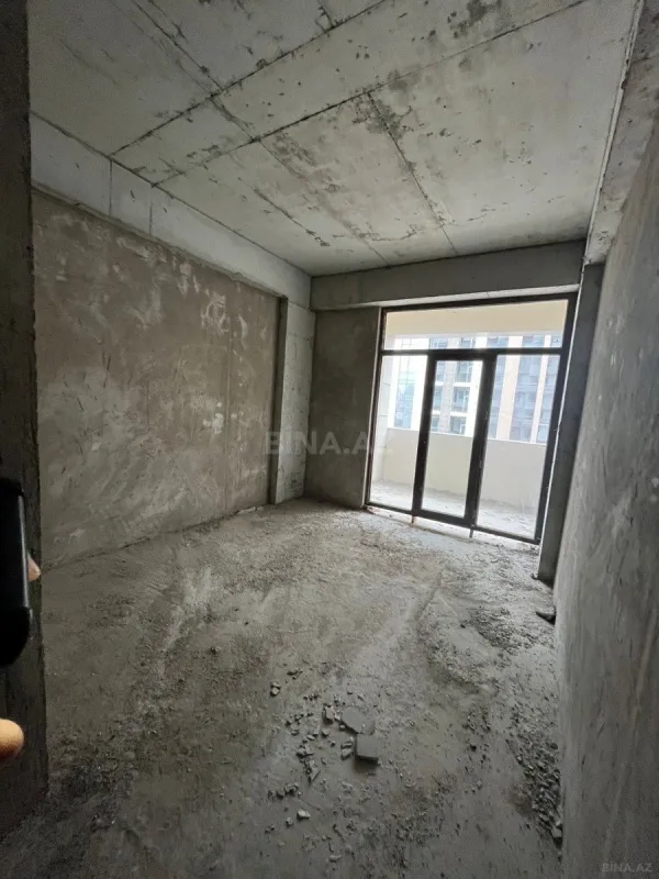 Satılır 3 otaqlı mənzil 113 m²