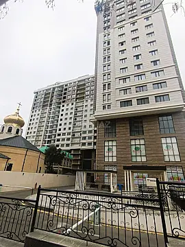 Satılır 3 otaqlı mənzil 113 m²