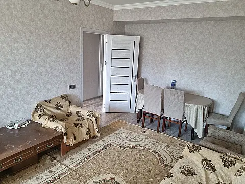 Kirayə verilir 3 otaqlı mənzil 75 m²
