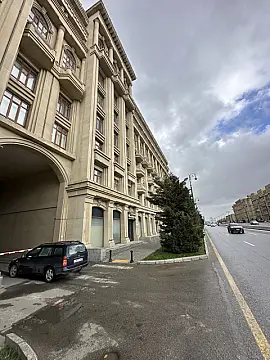 Kirayə verilir 2 otaqlı mənzil 75 m²