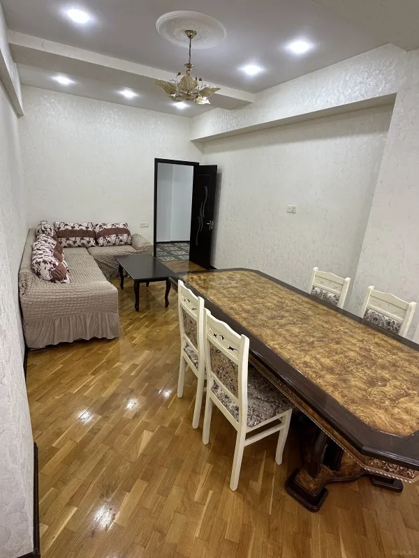 Kirayə verilir 2 otaqlı mənzil 75 m²