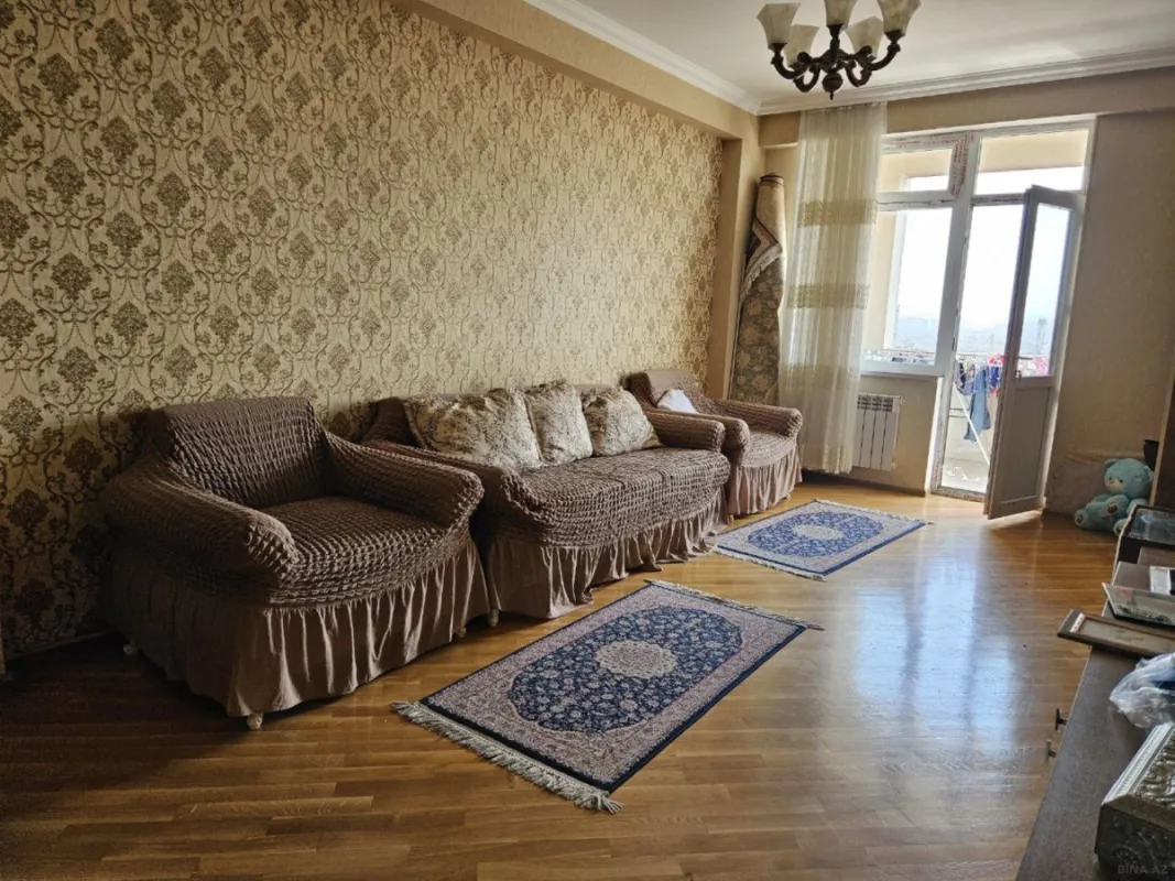 Kirayə verilir 2 otaqlı mənzil 50 m²