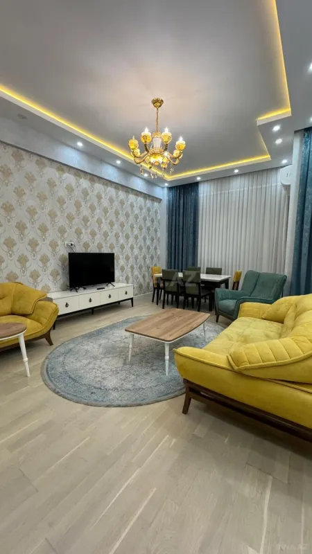 Satılır 2 otaqlı mənzil 108 m²